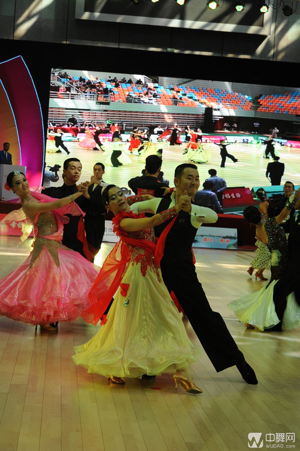 2013第十届全国健身交谊舞锦标赛圆满落幕