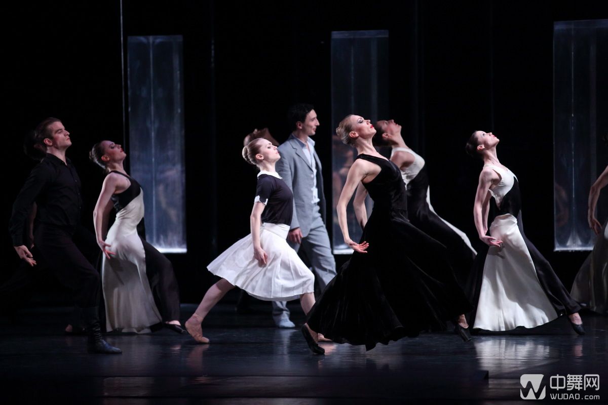 苏格兰瑰宝级院团演绎"爱情圣经"《罗密欧与朱丽叶》【独家高清剧照