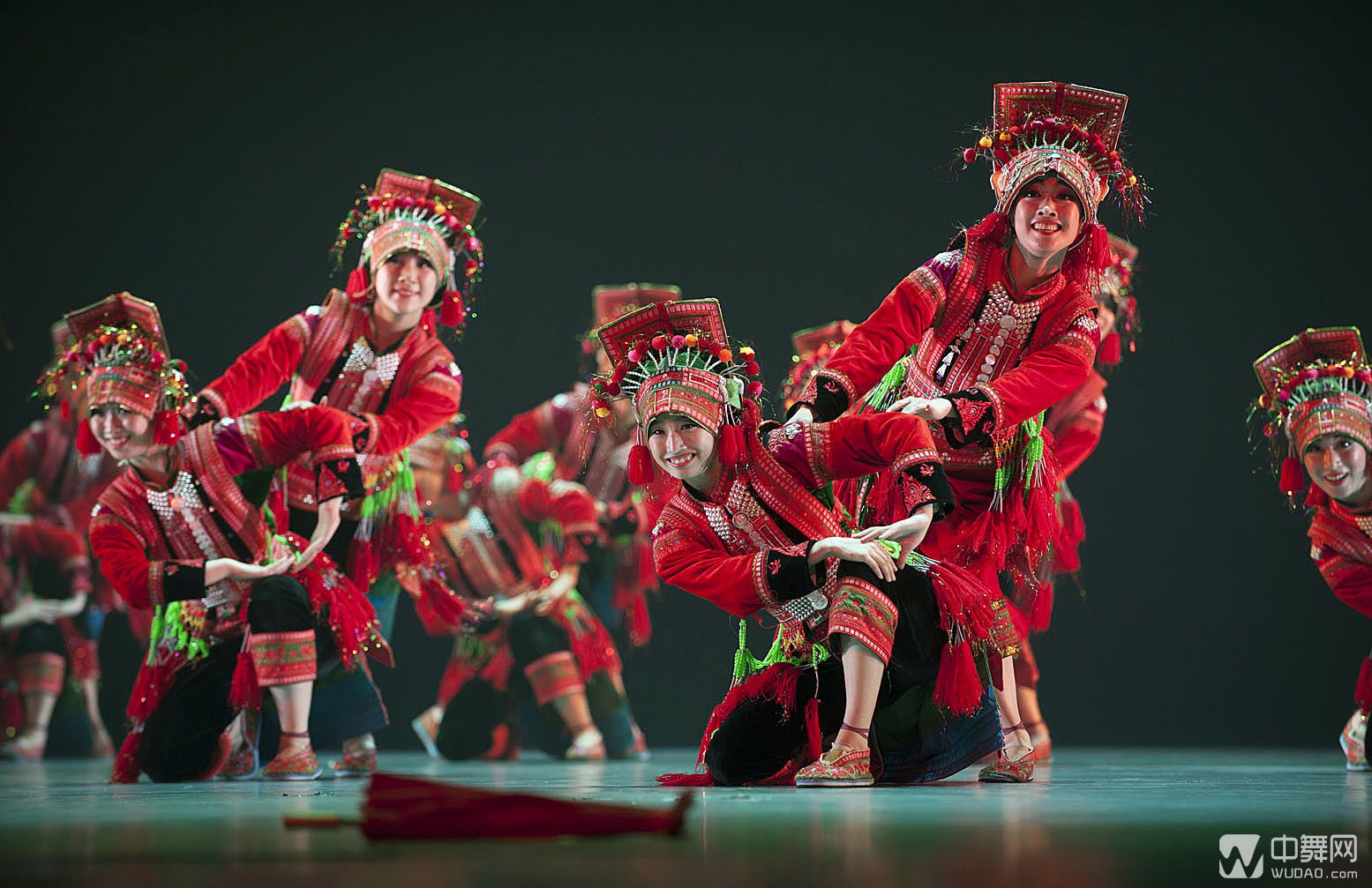 【高清美图】第十届中国舞蹈"荷花奖"民族民间舞评奖结果